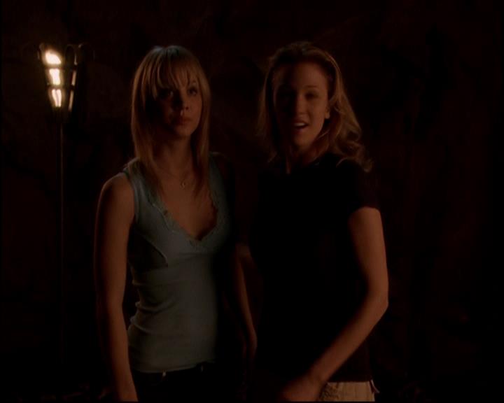 Charmed-Online-dot-815TheLastTemptationOfChristy2053.jpg Charmed-Online-dot-815TheLastTemptationOfChristy2053.jpg