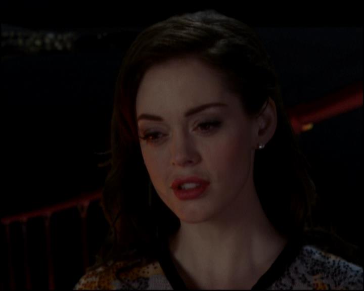 Charmed-Online-dot-815TheLastTemptationOfChristy2150.jpg Charmed-Online-dot-815TheLastTemptationOfChristy2150.jpg