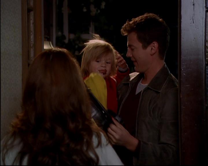 Charmed-Online-dot-815TheLastTemptationOfChristy2184.jpg Charmed-Online-dot-815TheLastTemptationOfChristy2184.jpg