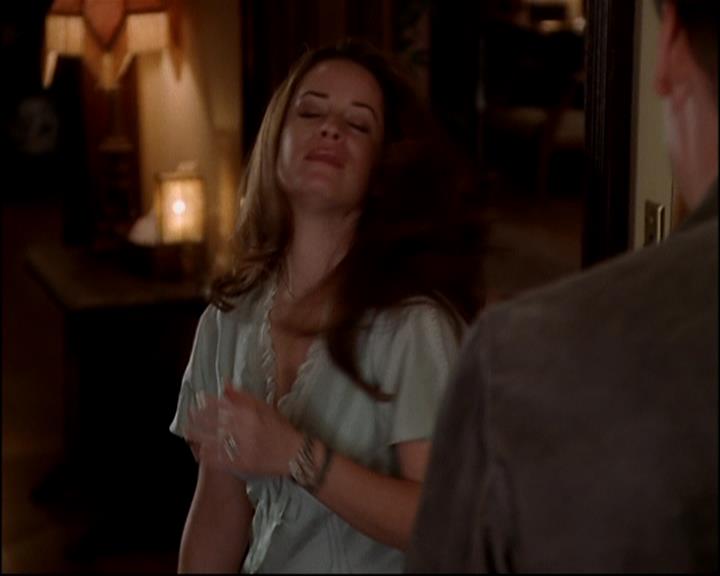 Charmed-Online-dot-815TheLastTemptationOfChristy2191.jpg Charmed-Online-dot-815TheLastTemptationOfChristy2191.jpg