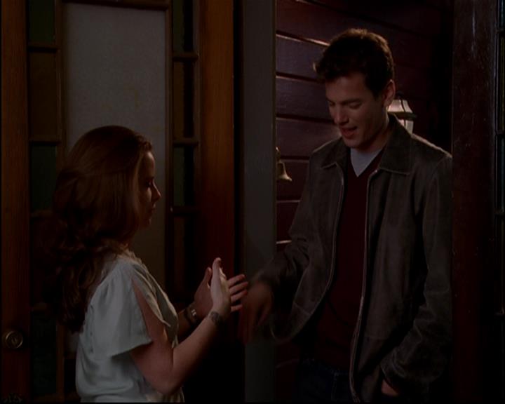 Charmed-Online-dot-815TheLastTemptationOfChristy2212.jpg Charmed-Online-dot-815TheLastTemptationOfChristy2212.jpg