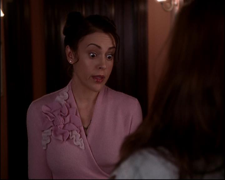 Charmed-Online-dot-815TheLastTemptationOfChristy2321.jpg Charmed-Online-dot-815TheLastTemptationOfChristy2321.jpg