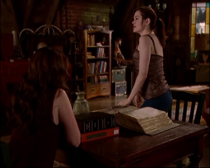 Charmed-Online-dot-816EngagedAndConfused0199.jpg Charmed-Online-dot-816EngagedAndConfused0199.jpg