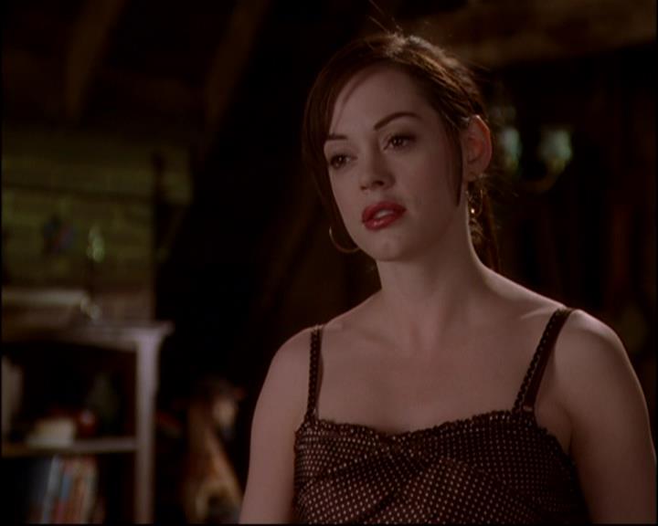 Charmed-Online-dot-816EngagedAndConfused0219.jpg Charmed-Online-dot-816EngagedAndConfused0219.jpg