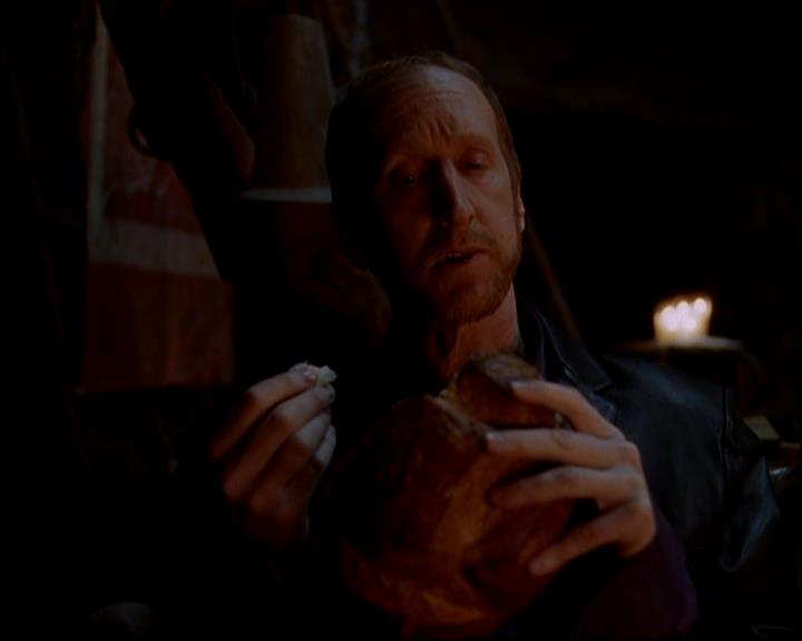 Charmed-Online-dot-816EngagedAndConfused0280.jpg Charmed-Online-dot-816EngagedAndConfused0280.jpg