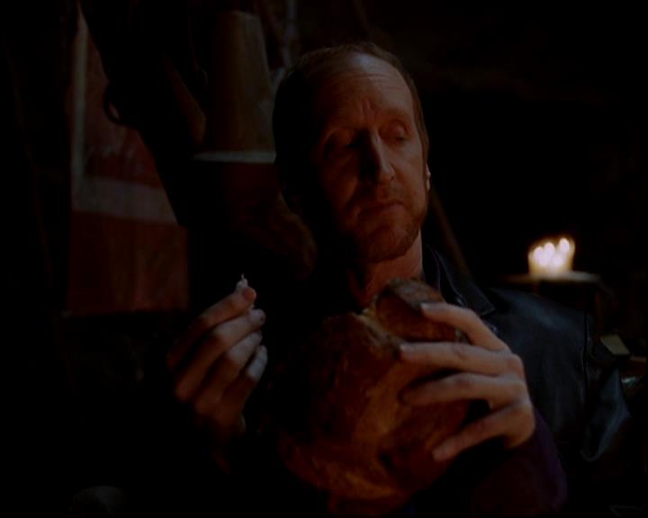 Charmed-Online-dot-816EngagedAndConfused0284.jpg Charmed-Online-dot-816EngagedAndConfused0284.jpg