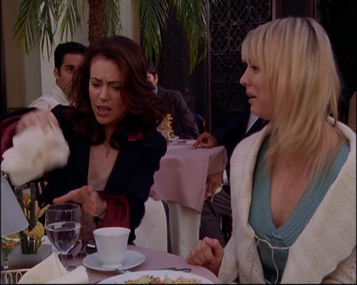 Charmed-Online-dot-816EngagedAndConfused0344.jpg Charmed-Online-dot-816EngagedAndConfused0344.jpg