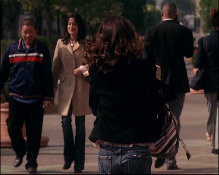 Charmed-Online-dot-816EngagedAndConfused0375.jpg Charmed-Online-dot-816EngagedAndConfused0375.jpg