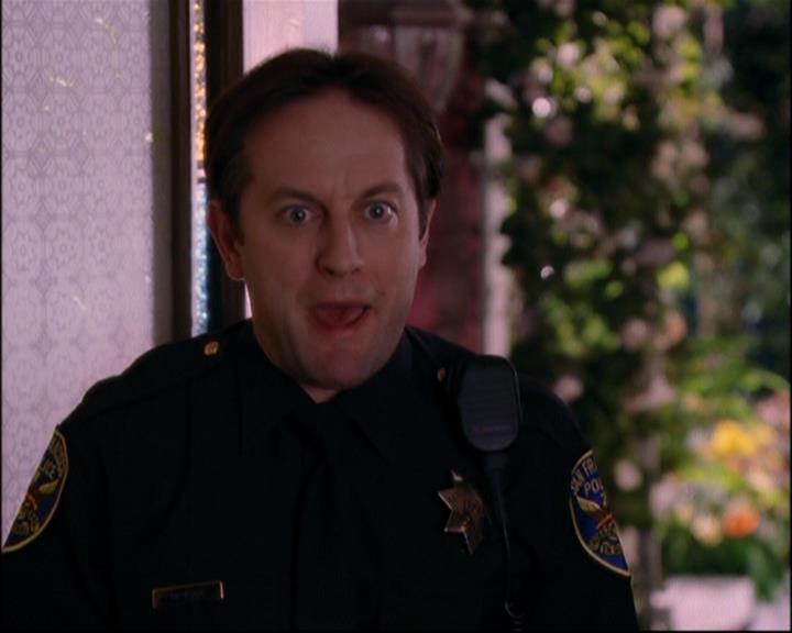 Charmed-Online-dot-816EngagedAndConfused0507.jpg Charmed-Online-dot-816EngagedAndConfused0507.jpg