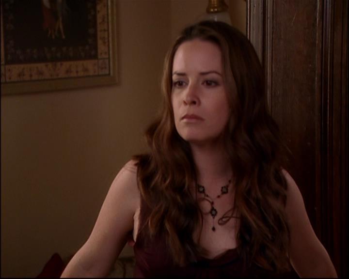 Charmed-Online-dot-816EngagedAndConfused0525.jpg Charmed-Online-dot-816EngagedAndConfused0525.jpg