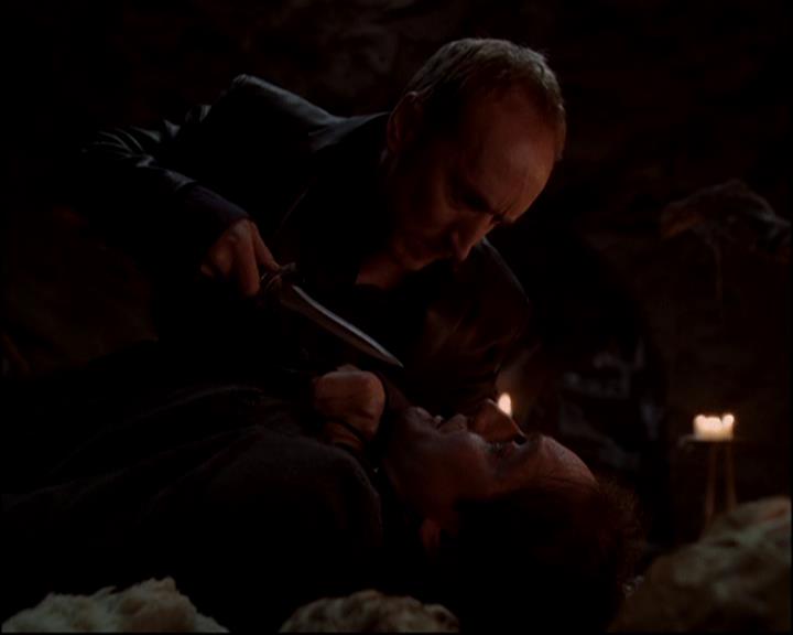 Charmed-Online-dot-816EngagedAndConfused0603.jpg Charmed-Online-dot-816EngagedAndConfused0603.jpg