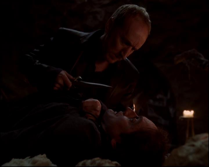 Charmed-Online-dot-816EngagedAndConfused0604.jpg Charmed-Online-dot-816EngagedAndConfused0604.jpg