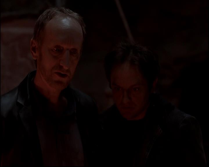 Charmed-Online-dot-816EngagedAndConfused0617.jpg Charmed-Online-dot-816EngagedAndConfused0617.jpg