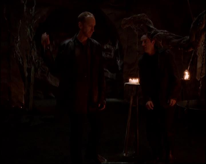 Charmed-Online-dot-816EngagedAndConfused0637.jpg Charmed-Online-dot-816EngagedAndConfused0637.jpg