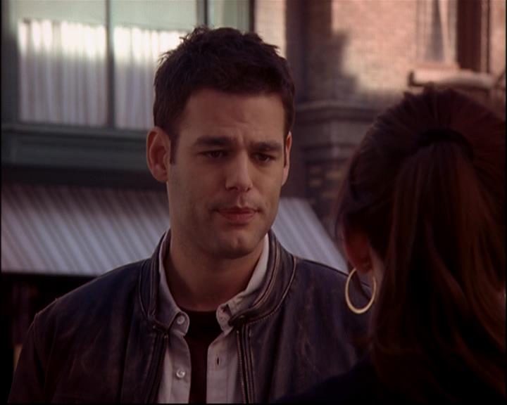 Charmed-Online-dot-816EngagedAndConfused0677.jpg Charmed-Online-dot-816EngagedAndConfused0677.jpg