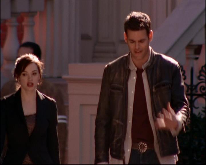 Charmed-Online-dot-816EngagedAndConfused0704.jpg Charmed-Online-dot-816EngagedAndConfused0704.jpg