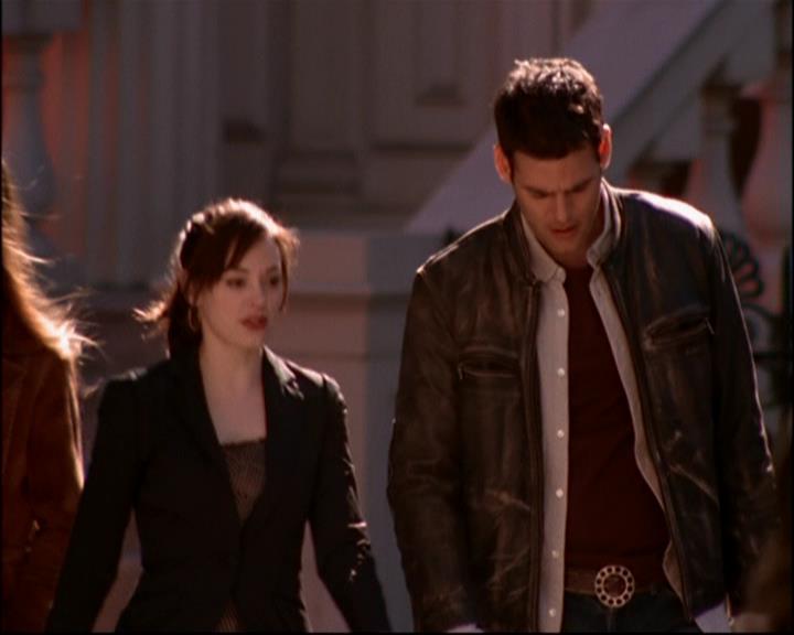 Charmed-Online-dot-816EngagedAndConfused0707.jpg Charmed-Online-dot-816EngagedAndConfused0707.jpg