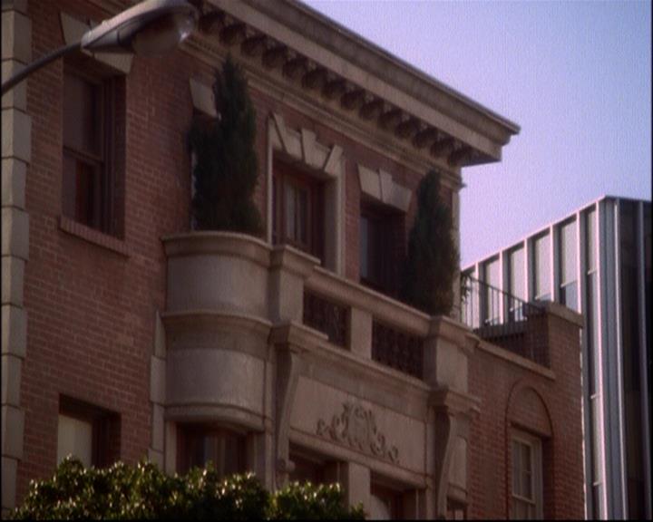 Charmed-Online-dot-816EngagedAndConfused0741.jpg Charmed-Online-dot-816EngagedAndConfused0741.jpg