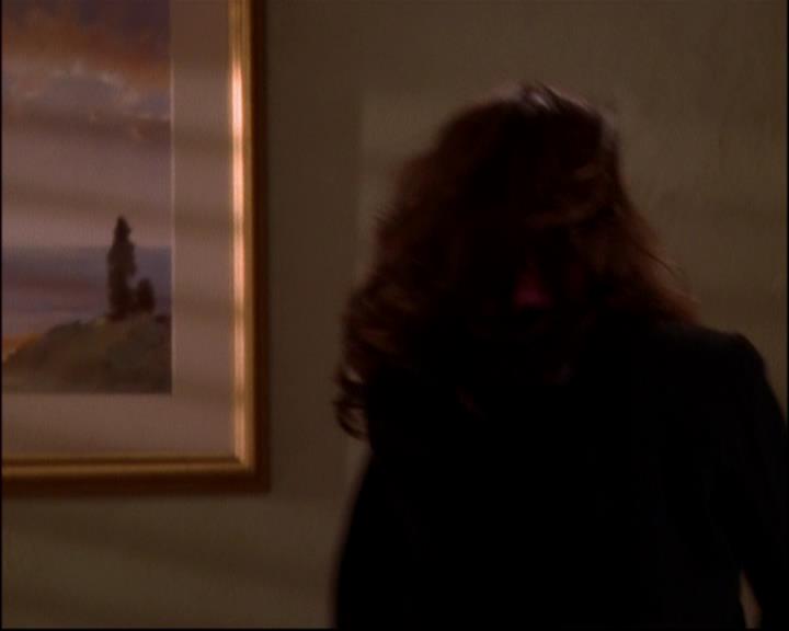 Charmed-Online-dot-816EngagedAndConfused0960.jpg Charmed-Online-dot-816EngagedAndConfused0960.jpg