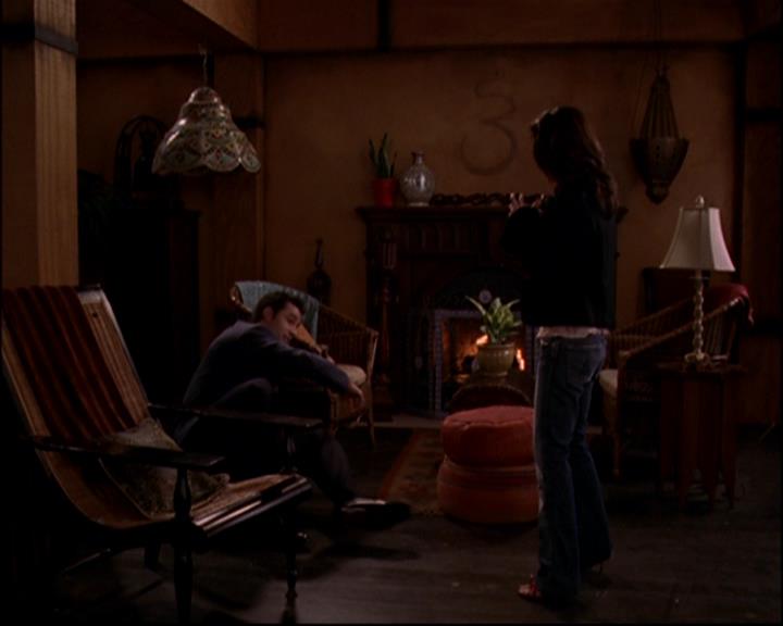 Charmed-Online-dot-816EngagedAndConfused0978.jpg Charmed-Online-dot-816EngagedAndConfused0978.jpg