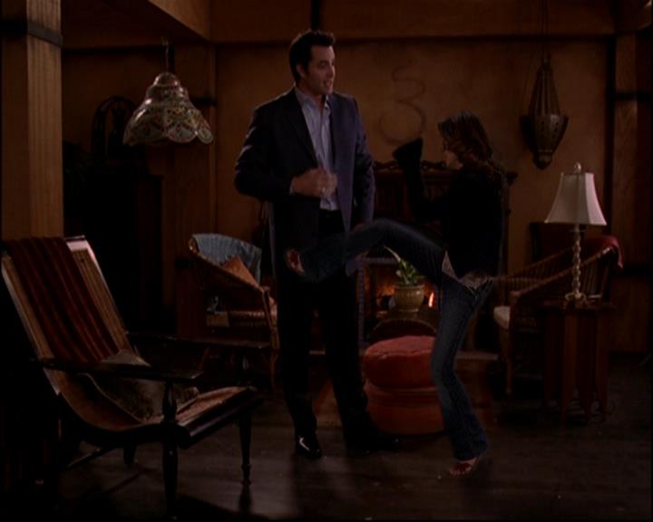 Charmed-Online-dot-816EngagedAndConfused0990.jpg Charmed-Online-dot-816EngagedAndConfused0990.jpg