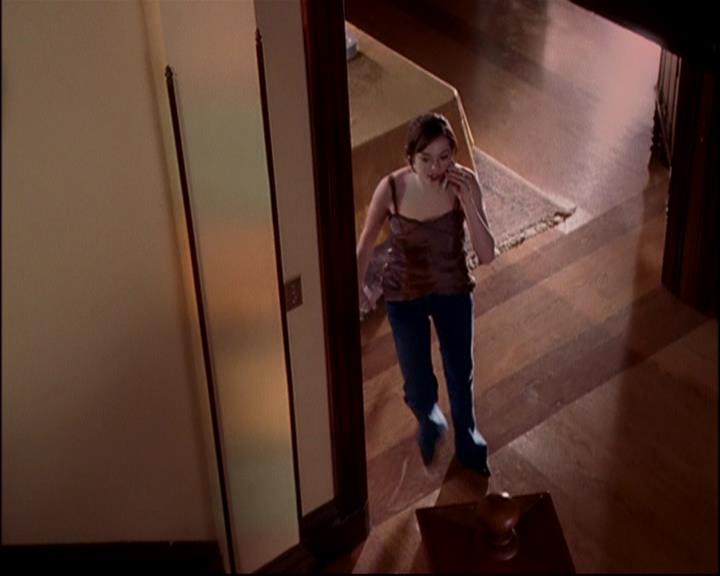 Charmed-Online-dot-816EngagedAndConfused1111.jpg Charmed-Online-dot-816EngagedAndConfused1111.jpg