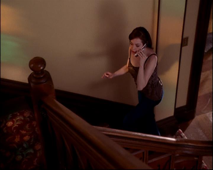 Charmed-Online-dot-816EngagedAndConfused1113.jpg Charmed-Online-dot-816EngagedAndConfused1113.jpg