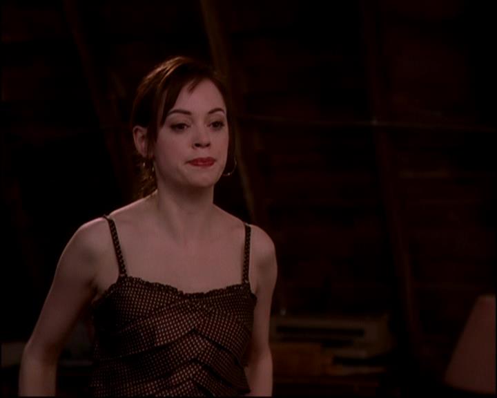 Charmed-Online-dot-816EngagedAndConfused1144.jpg Charmed-Online-dot-816EngagedAndConfused1144.jpg