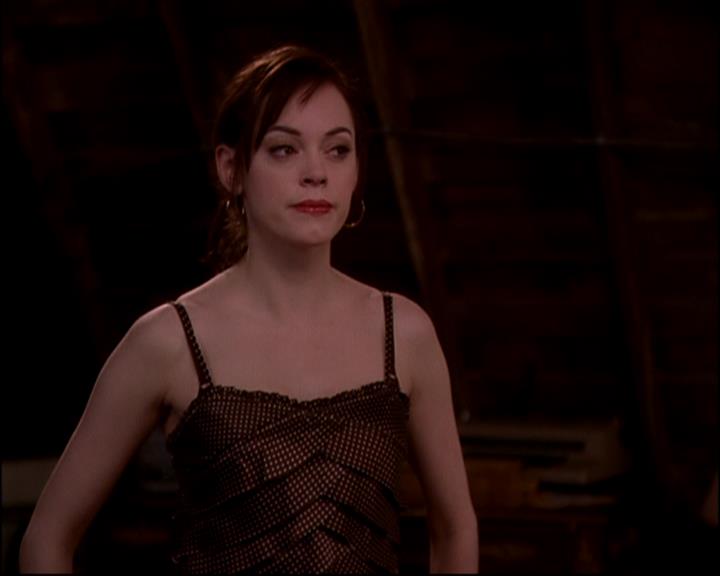 Charmed-Online-dot-816EngagedAndConfused1159.jpg Charmed-Online-dot-816EngagedAndConfused1159.jpg