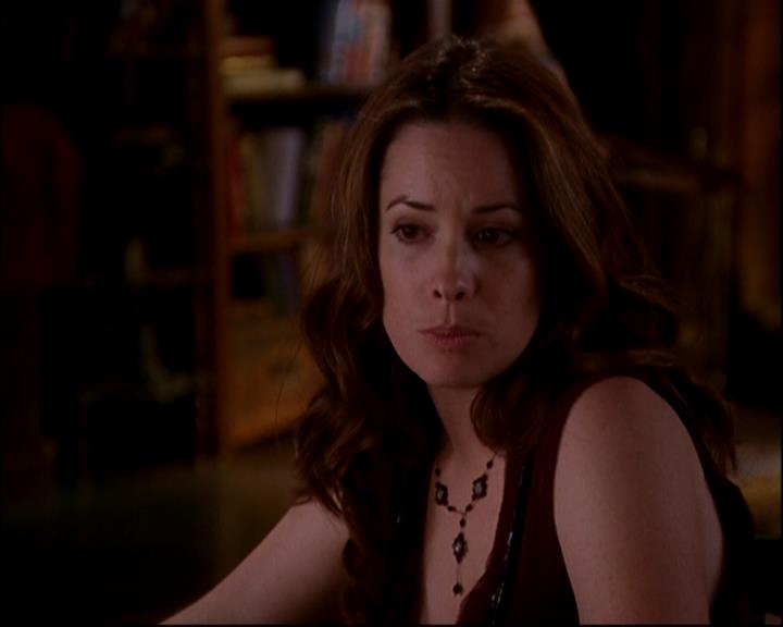 Charmed-Online-dot-816EngagedAndConfused1165.jpg Charmed-Online-dot-816EngagedAndConfused1165.jpg