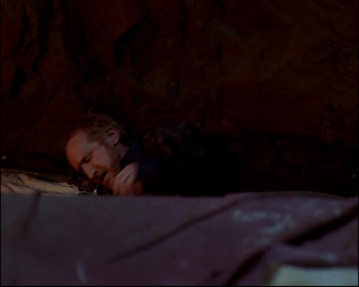 Charmed-Online-dot-816EngagedAndConfused1236.jpg Charmed-Online-dot-816EngagedAndConfused1236.jpg