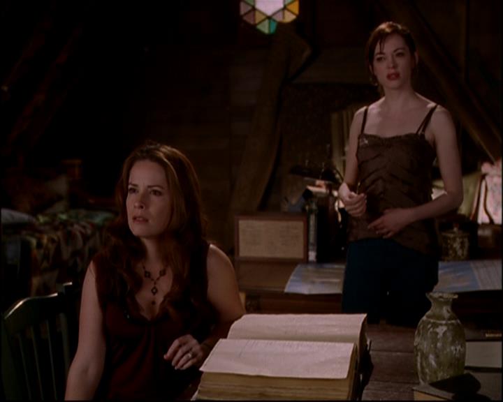 Charmed-Online-dot-816EngagedAndConfused1255.jpg Charmed-Online-dot-816EngagedAndConfused1255.jpg