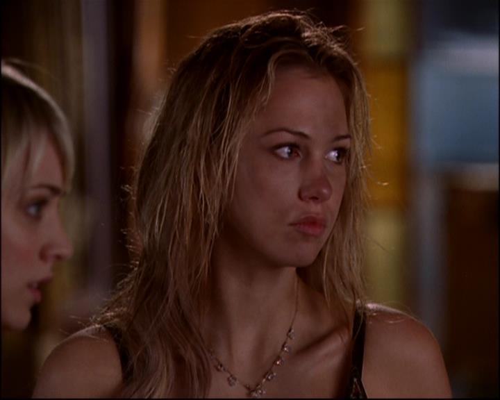 Charmed-Online-dot-816EngagedAndConfused1273.jpg Charmed-Online-dot-816EngagedAndConfused1273.jpg