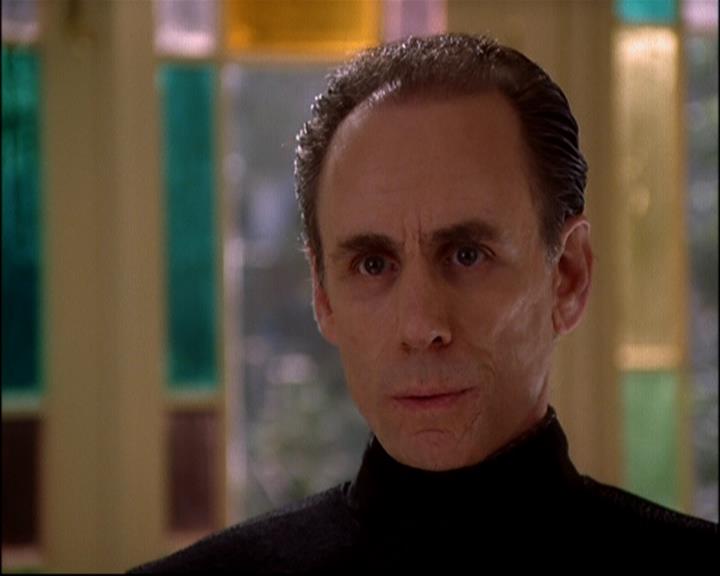 Charmed-Online-dot-816EngagedAndConfused1334.jpg Charmed-Online-dot-816EngagedAndConfused1334.jpg