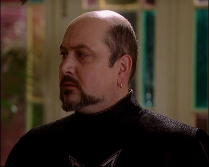 Charmed-Online-dot-816EngagedAndConfused1388.jpg Charmed-Online-dot-816EngagedAndConfused1388.jpg