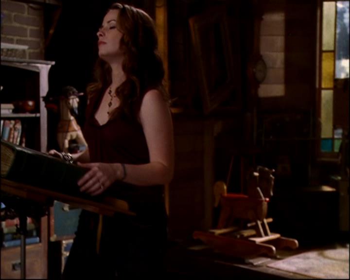 Charmed-Online-dot-816EngagedAndConfused1396.jpg Charmed-Online-dot-816EngagedAndConfused1396.jpg