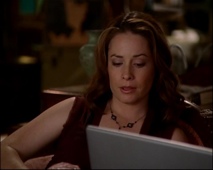 Charmed-Online-dot-816EngagedAndConfused1462.jpg Charmed-Online-dot-816EngagedAndConfused1462.jpg