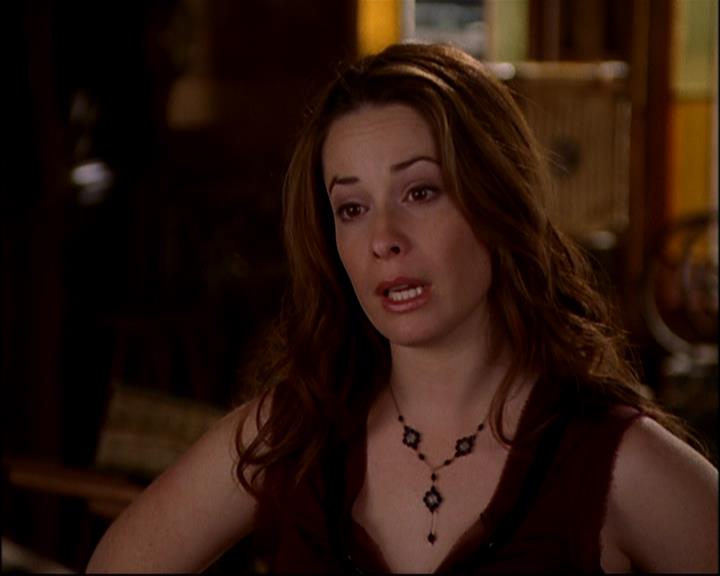 Charmed-Online-dot-816EngagedAndConfused1477.jpg Charmed-Online-dot-816EngagedAndConfused1477.jpg