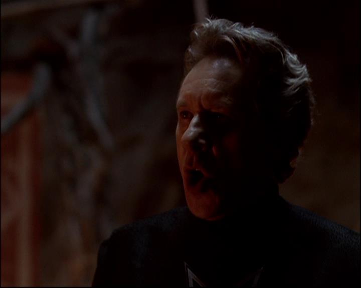 Charmed-Online-dot-816EngagedAndConfused1536.jpg Charmed-Online-dot-816EngagedAndConfused1536.jpg