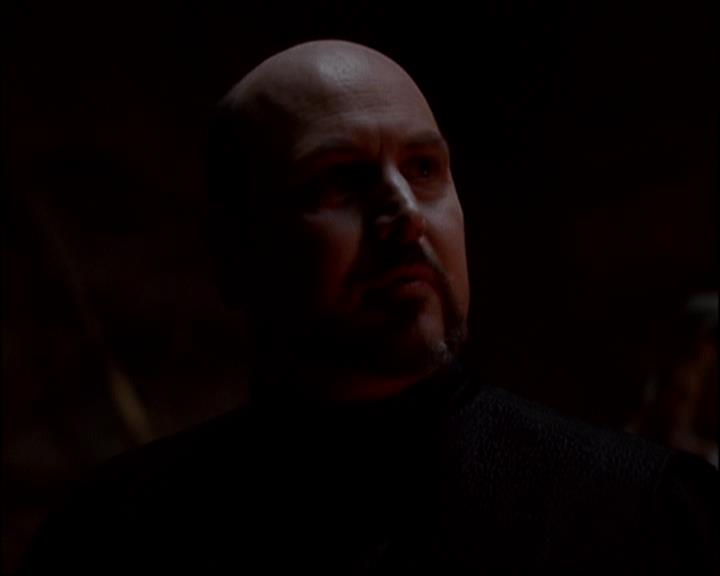 Charmed-Online-dot-816EngagedAndConfused1545.jpg Charmed-Online-dot-816EngagedAndConfused1545.jpg