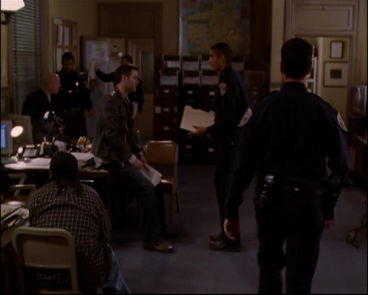 Charmed-Online-dot-816EngagedAndConfused1561.jpg Charmed-Online-dot-816EngagedAndConfused1561.jpg