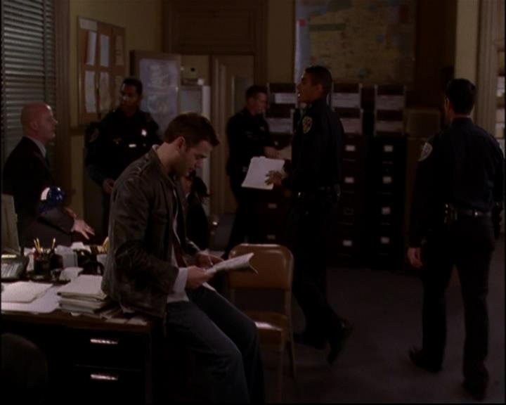 Charmed-Online-dot-816EngagedAndConfused1563.jpg Charmed-Online-dot-816EngagedAndConfused1563.jpg