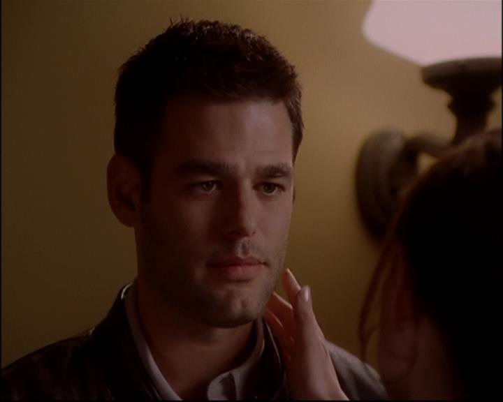 Charmed-Online-dot-816EngagedAndConfused1627.jpg Charmed-Online-dot-816EngagedAndConfused1627.jpg