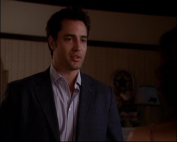 Charmed-Online-dot-816EngagedAndConfused1658.jpg Charmed-Online-dot-816EngagedAndConfused1658.jpg