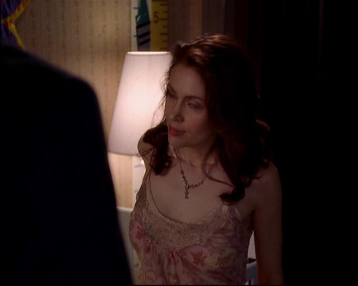 Charmed-Online-dot-816EngagedAndConfused1681.jpg Charmed-Online-dot-816EngagedAndConfused1681.jpg