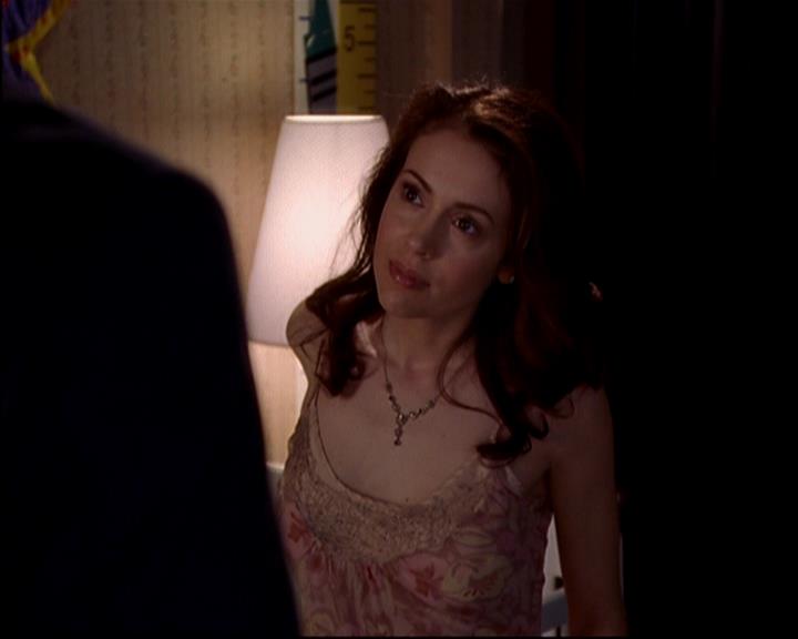 Charmed-Online-dot-816EngagedAndConfused1683.jpg Charmed-Online-dot-816EngagedAndConfused1683.jpg