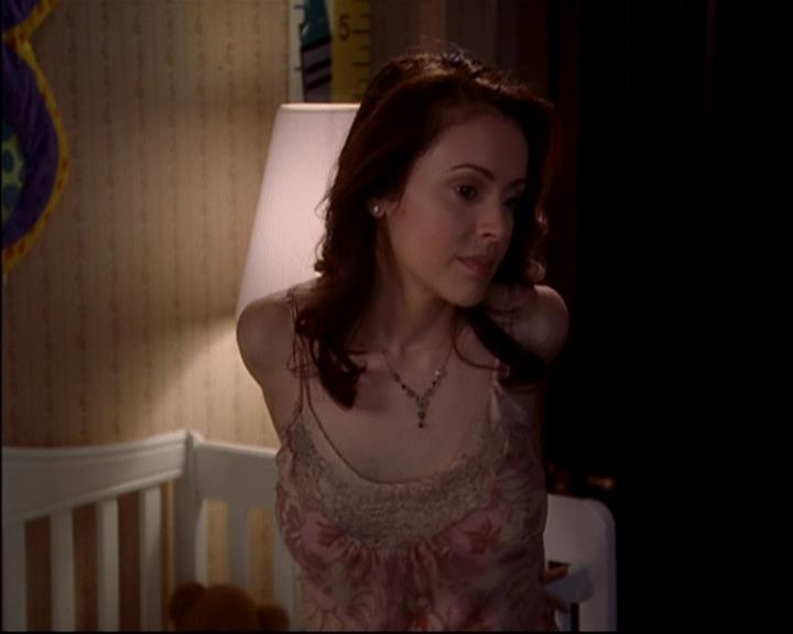 Charmed-Online-dot-816EngagedAndConfused1689.jpg Charmed-Online-dot-816EngagedAndConfused1689.jpg