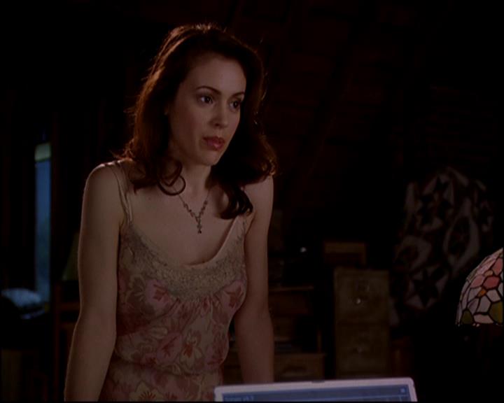 Charmed-Online-dot-816EngagedAndConfused1699.jpg Charmed-Online-dot-816EngagedAndConfused1699.jpg