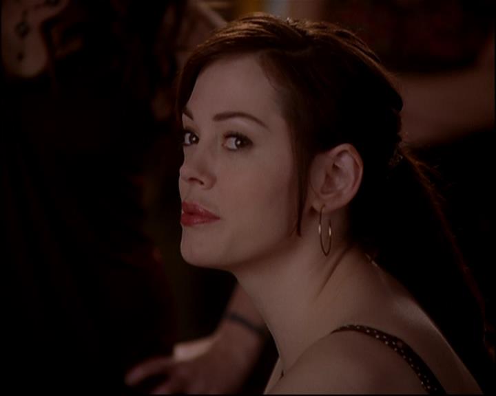 Charmed-Online-dot-816EngagedAndConfused1701.jpg Charmed-Online-dot-816EngagedAndConfused1701.jpg