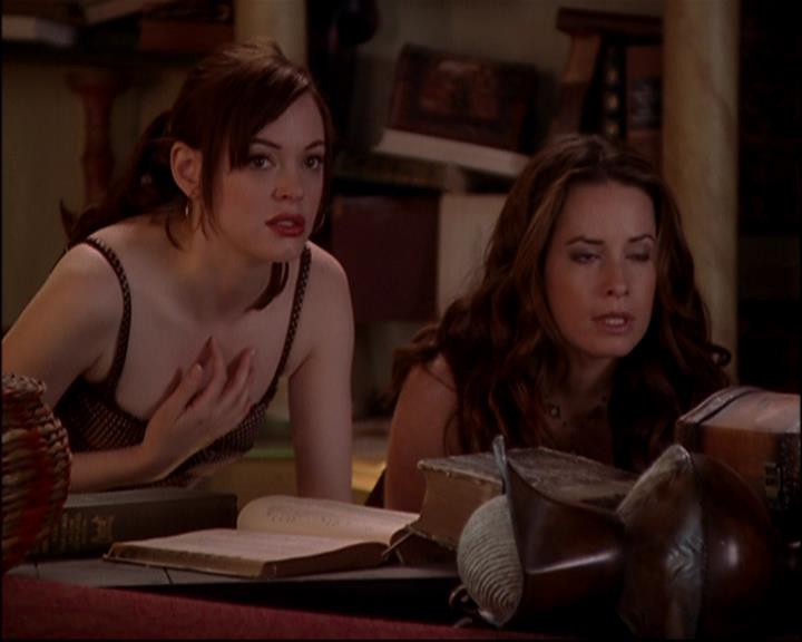 Charmed-Online-dot-816EngagedAndConfused1780.jpg Charmed-Online-dot-816EngagedAndConfused1780.jpg